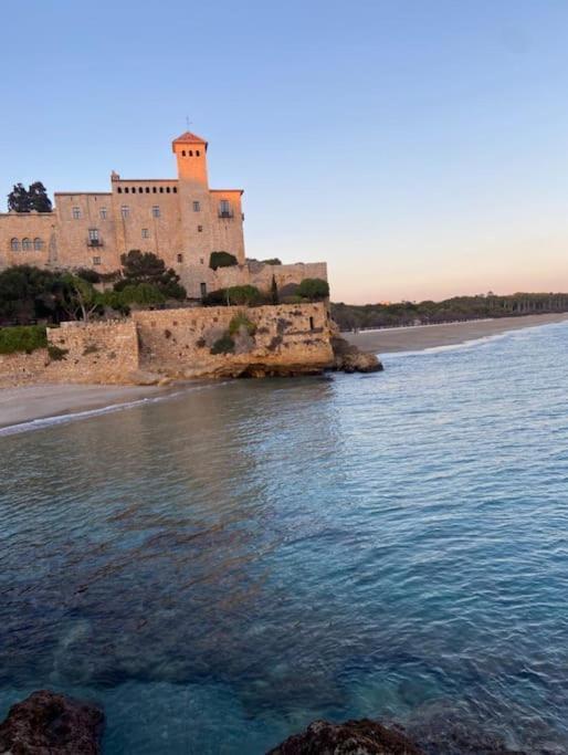 Loft, Muy Cerca De Playa Y Castillo Tamarit Tarragona Ngoại thất bức ảnh